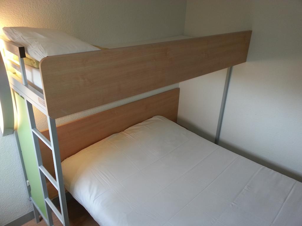 ibis budget Châteaudun Buitenkant foto