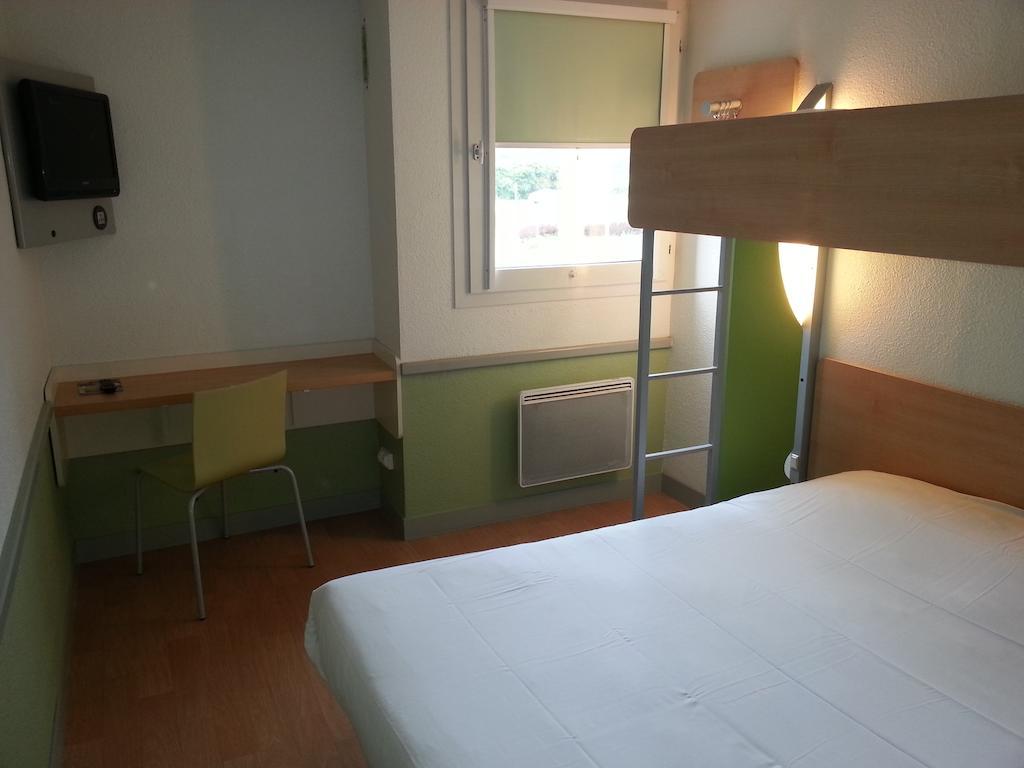 ibis budget Châteaudun Buitenkant foto